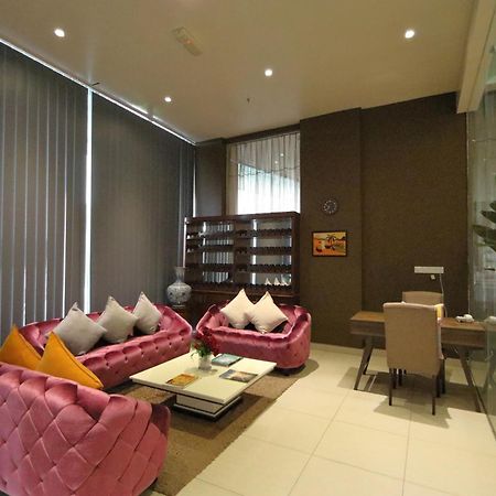 The Guest Hotel & Spa Port Dickson Bagian luar foto